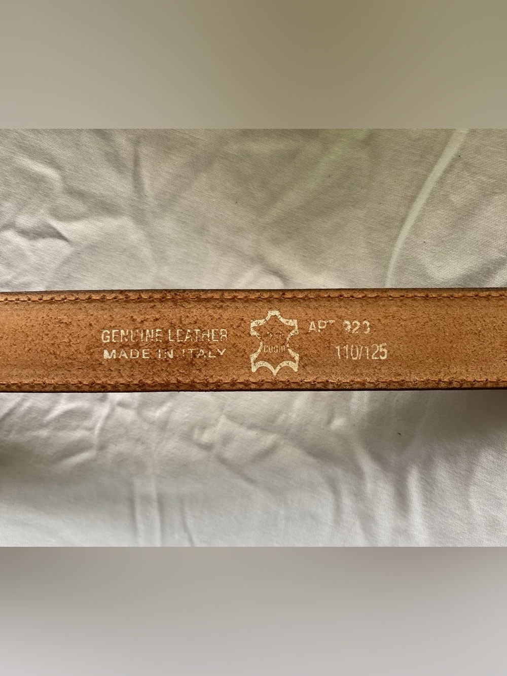 Men's Genuine Leather Belt in Brown - Picture 2 of 9